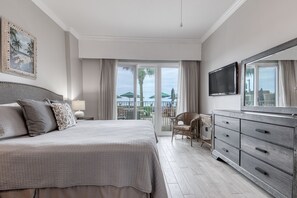 4 slaapkamers, een strijkplank/strijkijzer, gratis wifi, beddengoed