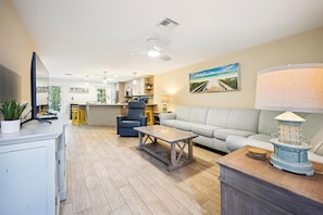 Smart TV, books, stereo