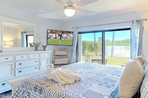 3 makuuhuonetta, silitysrauta/-lauta, ilmainen Wi-Fi, vuodevaatteet