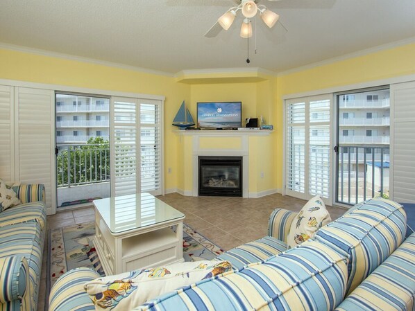 Fernseher, DVD-Player