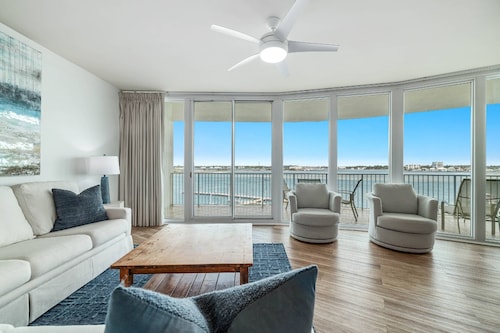 Caribe D-0404 ~ In/Outdoor Pools, Lazy River, Water Slide, Hot Tub + $400 in FREE Activities Daily