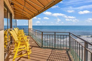Property grounds - Amazing Oceanfront Penthouse SMP (Garden City)