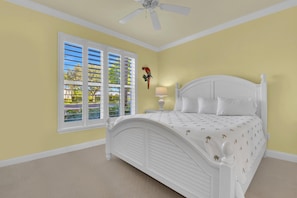 2 bedrooms, iron/ironing board, WiFi, bed sheets - SEAGRAPE at Greenlinks - Best View in Lely, Renovated Coastal Golf Villa! (Naples)