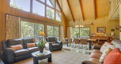 Lake Arrowhead Family Home w/ Game Room