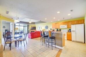 Interior - Lakefront Osage Beach Condo: Balcony & Pool Access (Osage Beach)