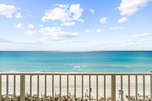 Property grounds - SL 505: Coral Sands - Golden Hour Every Hour Here on the Gulf!! (Fort Walton Beach)