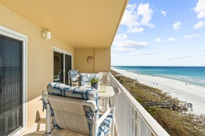 Property grounds - SL 505: Coral Sands - Golden Hour Every Hour Here on the Gulf!! (Fort Walton Beach)