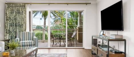 Televisión, consola de videojuegos y reproductor de DVD