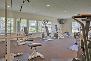 Fitness facility - Manistee Haven! Marina View and Lake Michigan (Manistee)