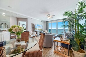 Unclassified image, 5 of 49, button