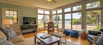 Boutique Home in Door County w/ Eagle Harbor Views
