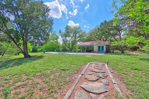 Property grounds - Your own Private Oasis, pool, hot tub, fire pit on 10 gorgeous acres (Wimberley)