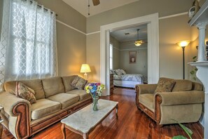TV, DVD player - Walk to River, Tram & Zoo: Classic NOLA Home! (New Orleans)