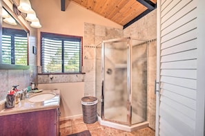 Amenidades de baño gratuitas y toallas