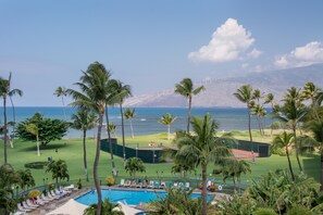 Pool - Maui Sunset A102 - Aloha Mai 2, Beachfront Resort Condo, Ground floor, 1B/2BA, S (Kihei)