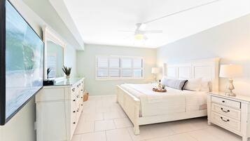 2 bedrooms, iron/ironing board, travel crib, free WiFi