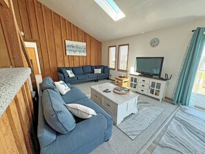 Fernseher, DVD-Player