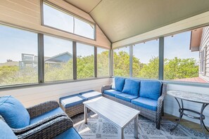 TV - Rookery - Corolla, Whalehead, 395 Yds to Beach, Ocean View, Pool, Hot Tub, Pets OK, Flex Stays (Corolla)