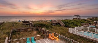 K1213 Joshuas Tiki-Hütte. OCEAN FRONT! KOSTENLOSE POOLWÄRME! SPECIALS! HAUSTIERE OK!