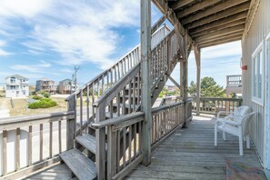 Property grounds - Fun 'N Sun - Nags Head MP 16, 250 Ft to Beach Access, Pool, Pets OK, YR Flex Stays (Nags Head)