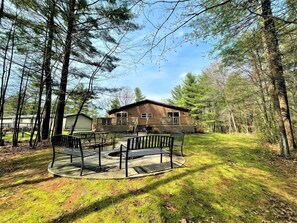 Terrace/patio - Trails End @ Spring Brook Resort (Wisconsin Dells)
