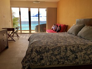 2 bedrooms, in-room safe, desk, iron/ironing board