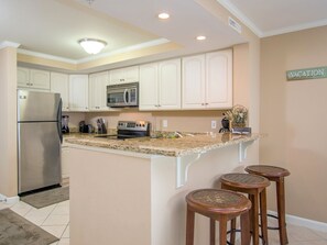 Microwave, dishwasher