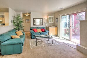 TV, fireplace, DVD player, books - Serene Bungalow-Style Home in Point Reyes Station! (Point Reyes Station)