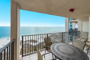 Unclassified image, 5 of 49, button