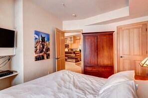 1 bedroom, Internet, bed sheets
