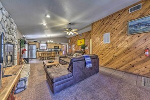 TV, fireplace, DVD player