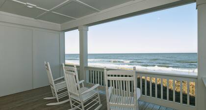 Stunning 4 Bedroom Oceanfront Duplex!