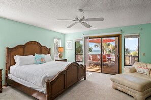 3 bedrooms, iron/ironing board, free WiFi, bed sheets - Breakers 3 · Gulf Front · 28-Night Minimum (Holmes Beach)
