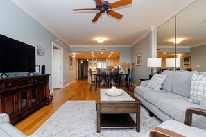DVD player - Upgraded Oceanfront 3BR Condo in WrightsvilleDunes (Wrightsville Beach)