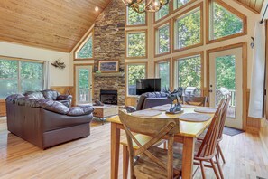 TV, fireplace, video game console, table football - Murrayville Lakefront Cabin w/ Boat Slip & Grill! (Murrayville)