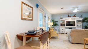 リビング エリア