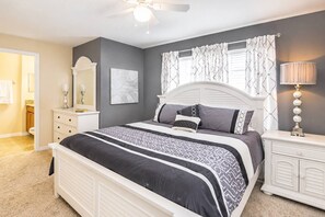 5 bedrooms, iron/ironing board, free WiFi, bed sheets - Storey Lake Resort home with Mini-Golf & Lazy River | Private Pool | Sleeps 10 (Kissimmee)