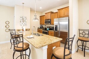 Fridge, microwave, oven, stovetop - Storey Lake Resort home with Mini-Golf & Lazy River | Private Pool | Sleeps 10 (Kissimmee)