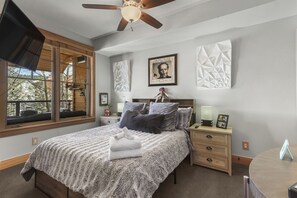 1 bedroom, internet, bed sheets