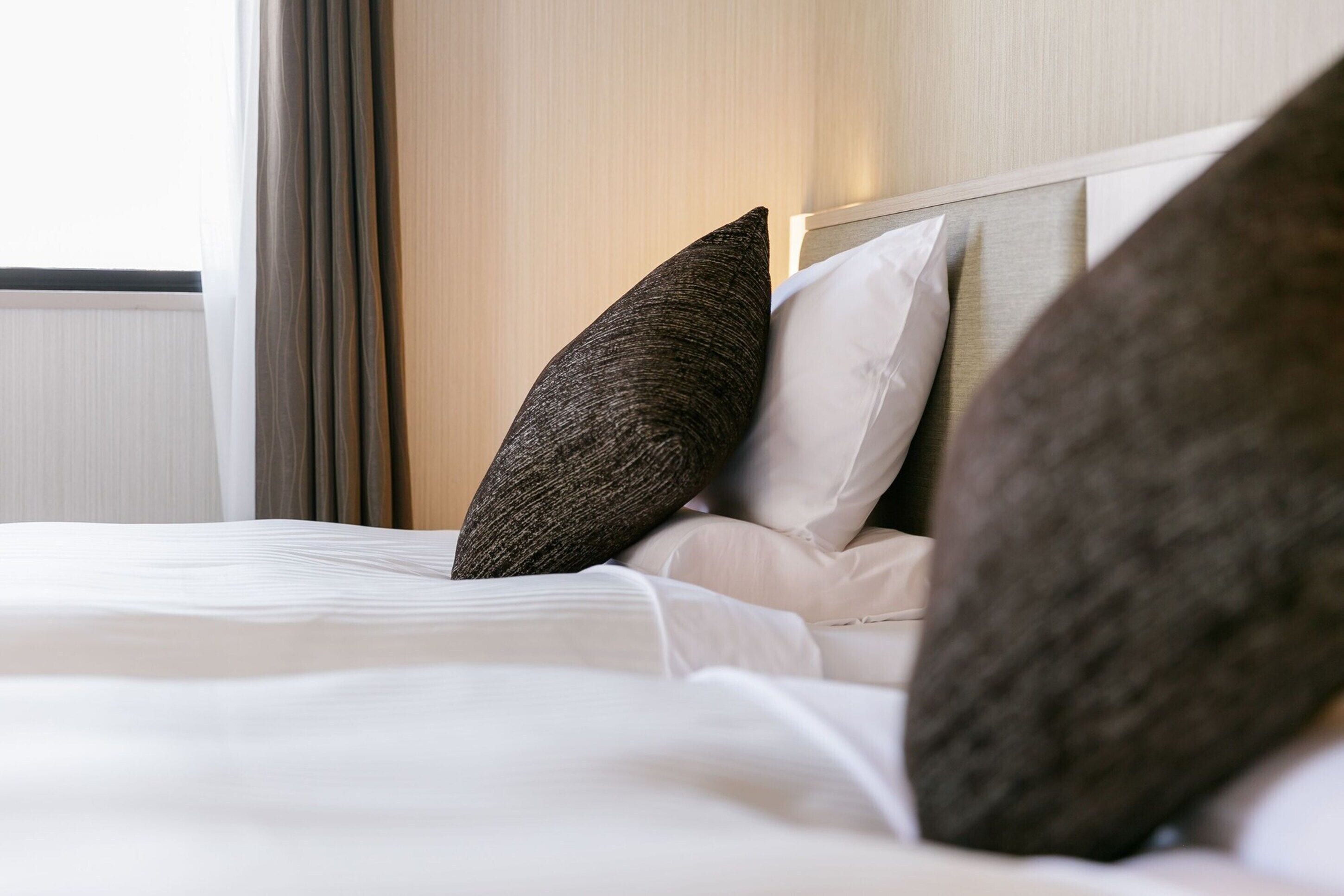 1 bedroom, down duvets, free wifi, bed sheets