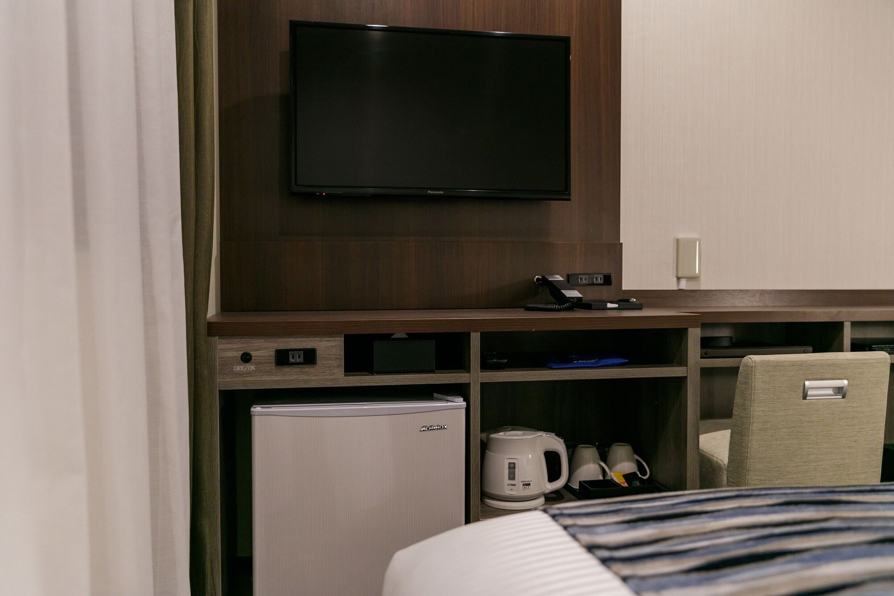 1 bedroom, down duvets, free wifi, bed sheets