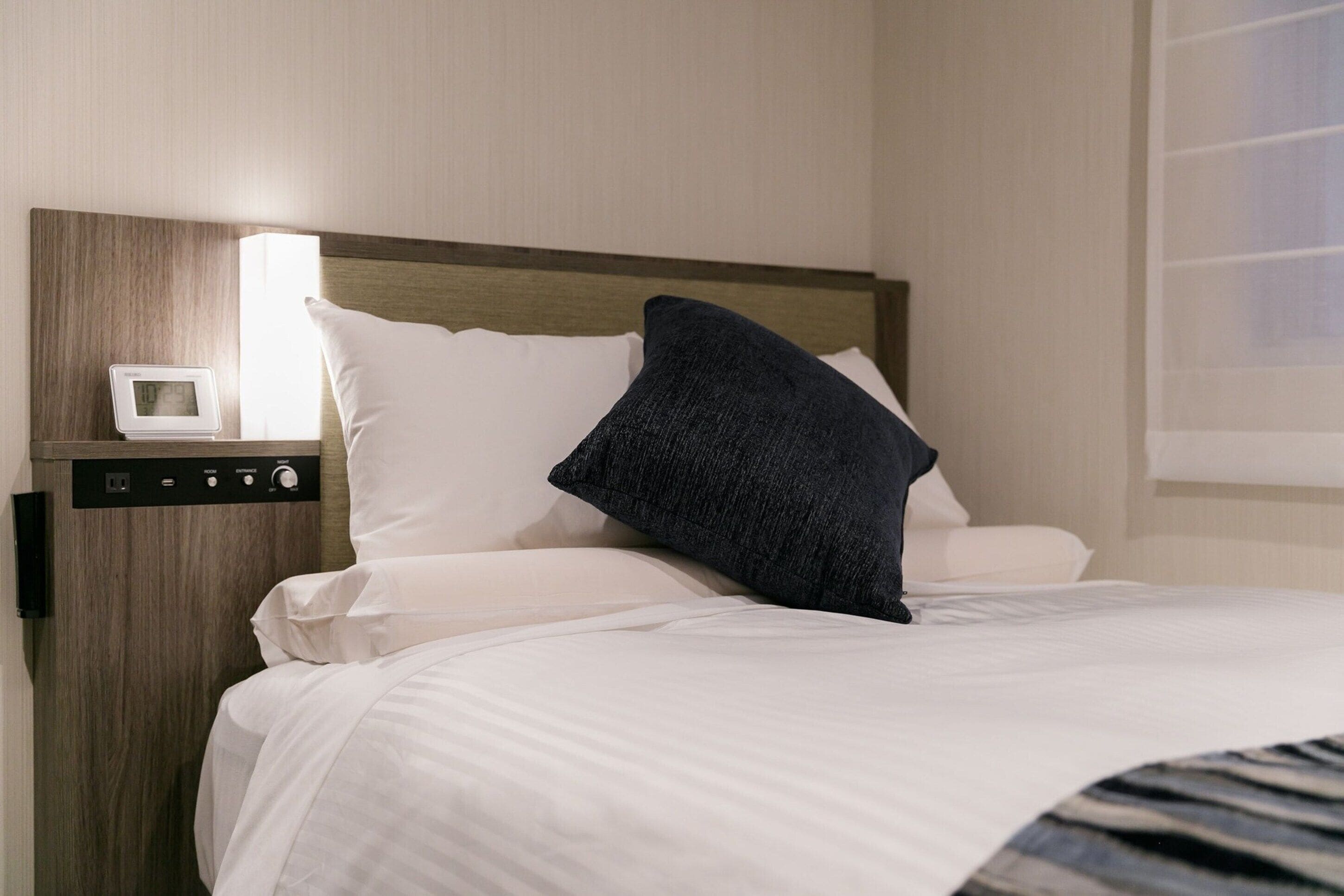 1 bedroom, down duvets, free wifi, bed sheets