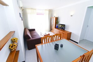 Fernseher