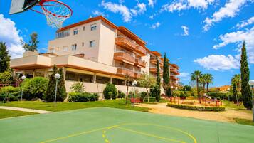 Sports court