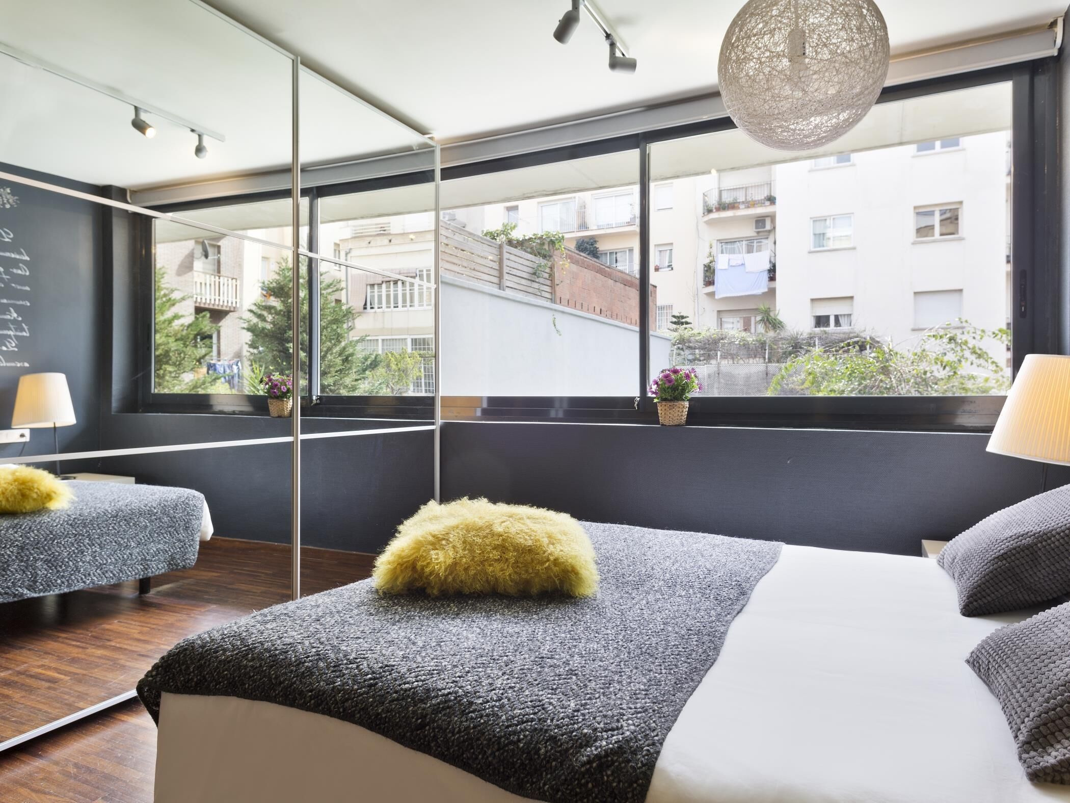 4 chambres, fer et planche à repasser, lit parapluie, Wi-Fi gratuit