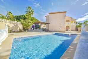 Pool - Villa Sasha - PlusHolidays (Calpe)