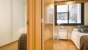 3 slaapkamers, een kluis op de kamer, een strijkplank/strijkijzer