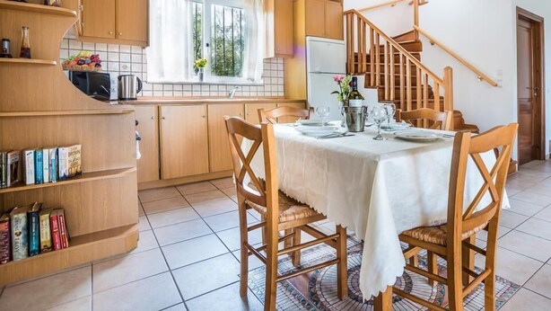 Villa, 2 Bedrooms, Private Pool, Sea View - Villa Kalyves (Apokoronas)