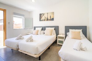 4 camere, ferro/asse da stiro, culla da viaggio, Wi-Fi gratuito