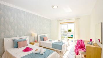5 bedrooms, in-room safe, iron/ironing board, free WiFi